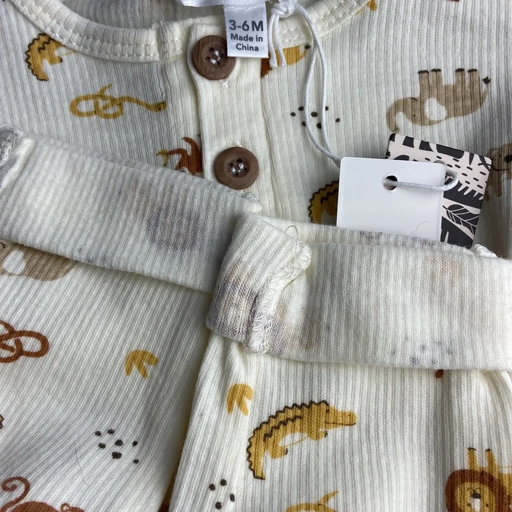 NWT 3 piece set Safari Cute Cotton Onesie matching leggings & cap